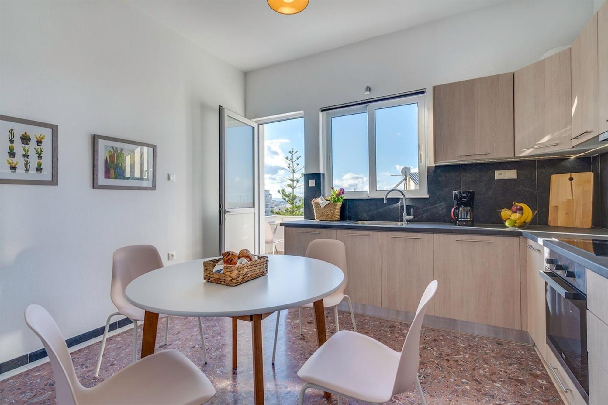 Sea City And Mountain View Apartment La Canea Esterno foto
